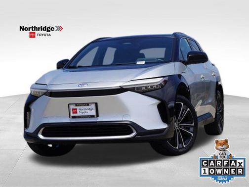Elemental Silver Metallic w/Black Roof 2023 Toyota bZ4X Limited
