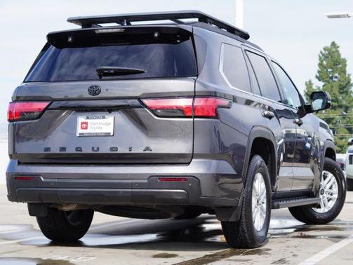 2024 Toyota Sequoia SR5