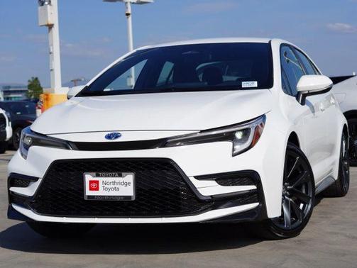 2025 Toyota Corolla Hybrid LE