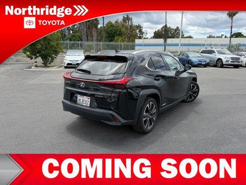 Obsidian 2020 Lexus UX 250h Base