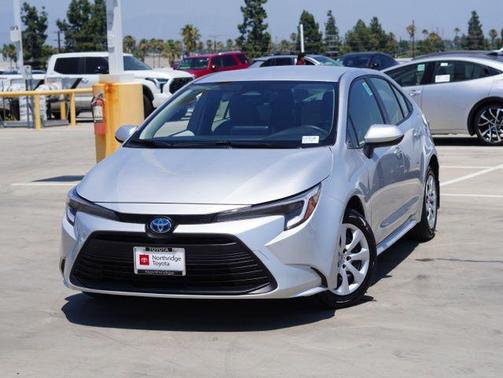 Classic Silver Metallic 2025 Toyota Corolla Hybrid LE