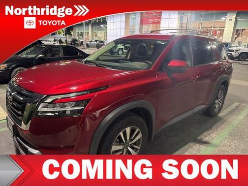 2022 Nissan Pathfinder SL 2WD