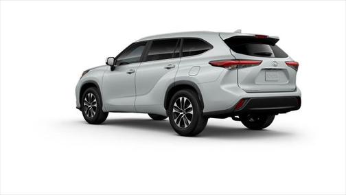 2025 Toyota Highlander XLE