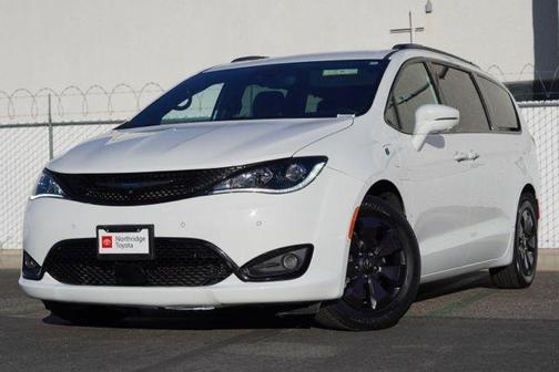 2020 Chrysler Pacifica Hybrid Limited