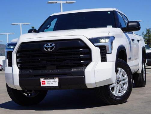 2025 Toyota Tundra SR5