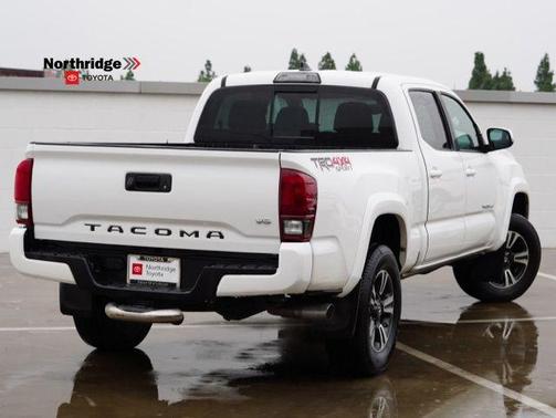 2018 Toyota Tacoma TRD Sport