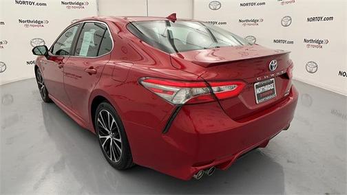 2019 Toyota Camry Hybrid SE