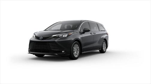 2025 Toyota Sienna XLE 8 Passenger