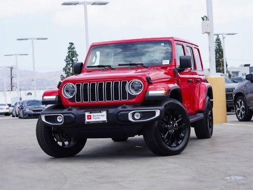 Firecracker Red Clearcoat 2025 Jeep Wrangler 4xe Sahara
