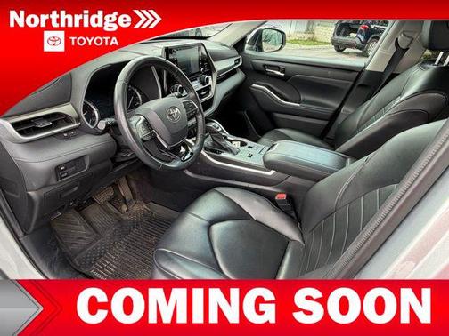 Celestial Silver Metallic 2020 Toyota Highlander XLE