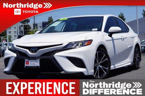 2020 Toyota Camry SE