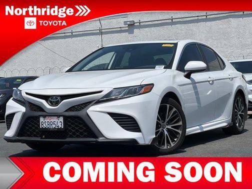 2020 Toyota Camry SE