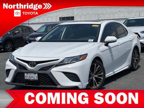 2020 Toyota Camry SE