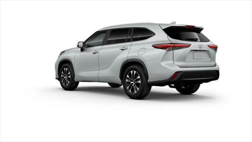 2025 Toyota Highlander XLE