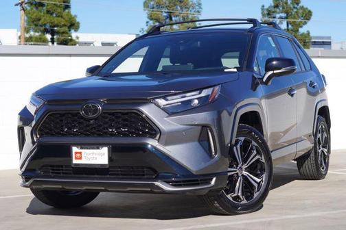 2025 Toyota RAV4 Hybrid SE