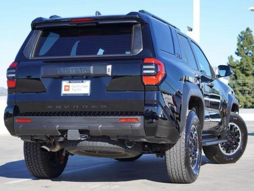 2025 Toyota 4Runner TRD Off Road