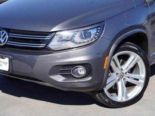 2014 Volkswagen Tiguan Auto R-Line