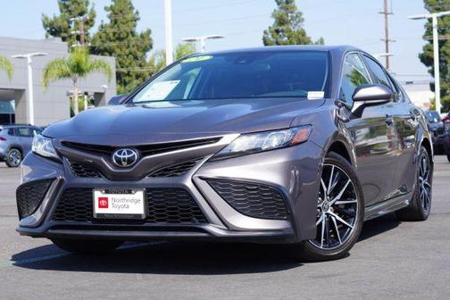 2021 Toyota Camry SE