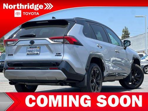 2024 Toyota RAV4 Hybrid SE