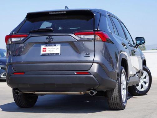 Magnetic Gray Metallic 2025 Toyota RAV4 LE