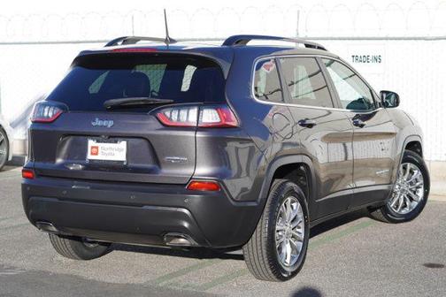 2022 Jeep Cherokee Latitude Lux