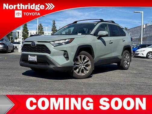 2023 Toyota RAV4 XLE Premium