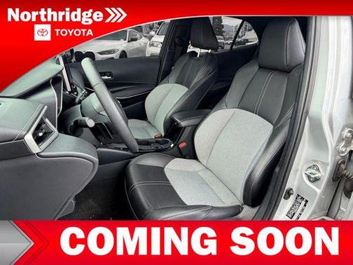 Classic Silver Metallic/Midnight Black Metallic 2024 Toyota Corolla XSE