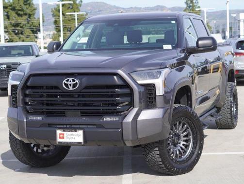 2023 Toyota Tundra SR5