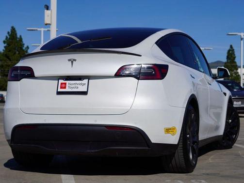 2022 Tesla Model Y Performance Dual Motor All-Wheel Drive