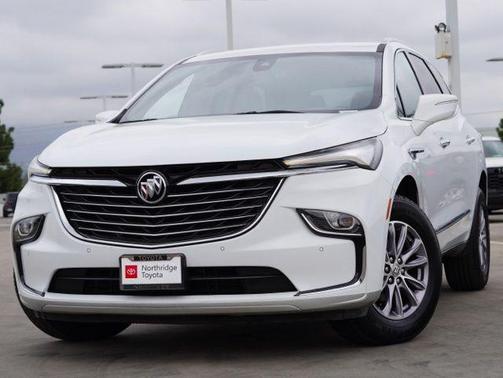 2023 Buick Enclave Essence FWD