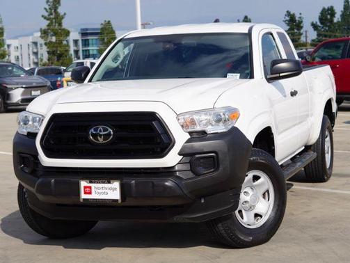2022 Toyota Tacoma SR