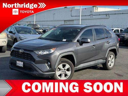 2020 Toyota RAV4 XLE
