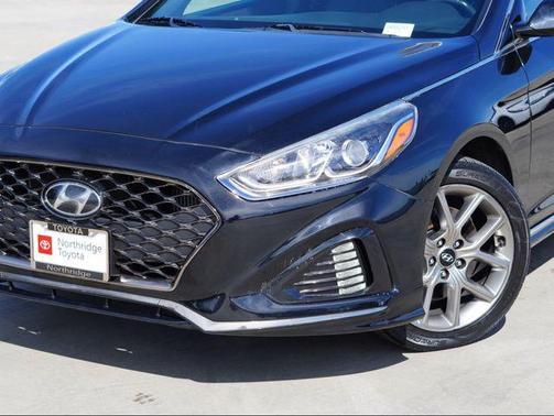 2018 Hyundai SONATA Sport 2.0T