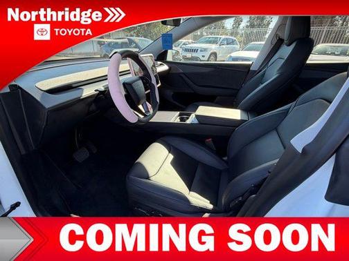 2026 Tesla Model Y Premium Rear-Wheel Drive