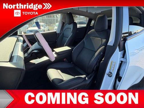 2026 Tesla Model Y Premium Rear-Wheel Drive