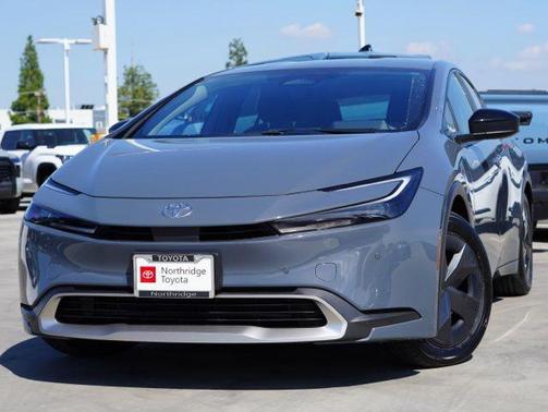 2023 Toyota Prius Prime SE