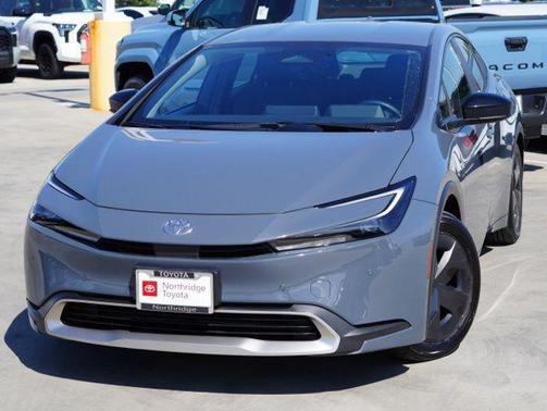 2023 Toyota Prius Prime SE