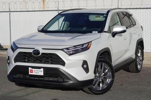 2023 Toyota RAV4 XLE Premium