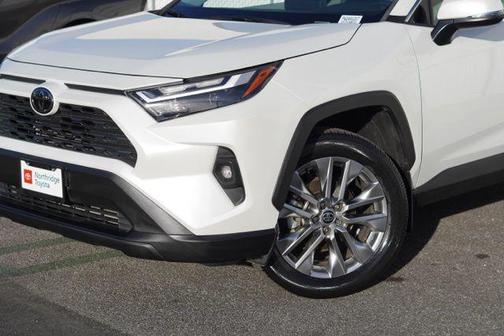 2023 Toyota RAV4 XLE Premium