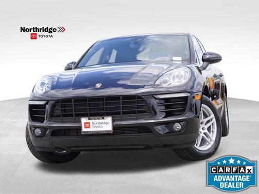 Black 2018 Porsche Macan Macan