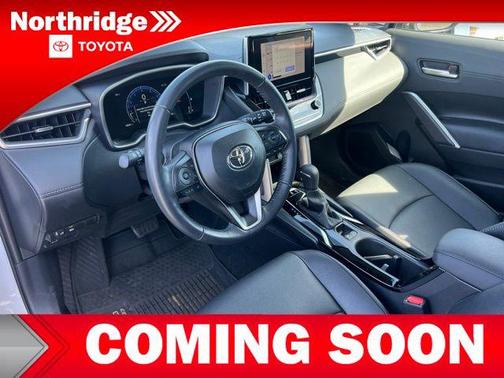 2024 Toyota Corolla Cross XLE