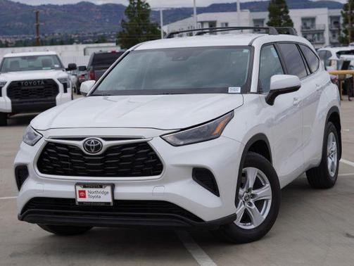 2023 Toyota Highlander L