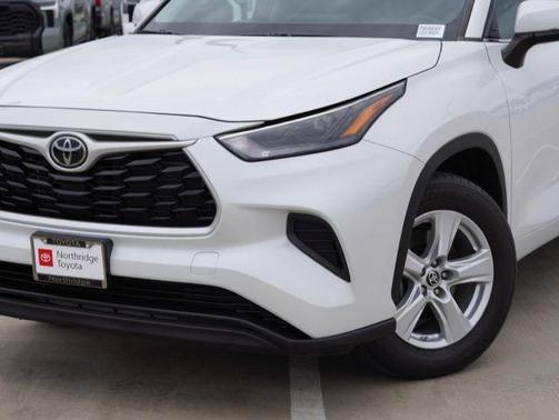 2023 Toyota Highlander L