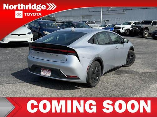 2025 Toyota Prius LE