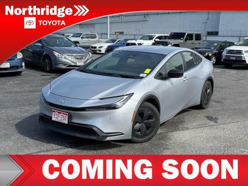 2025 Toyota Prius LE