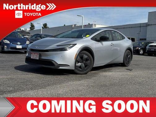 2025 Toyota Prius LE