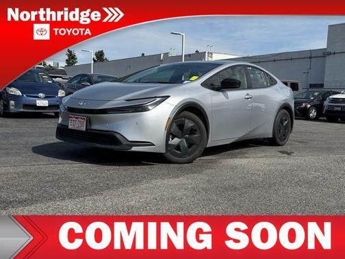 2025 Toyota Prius LE