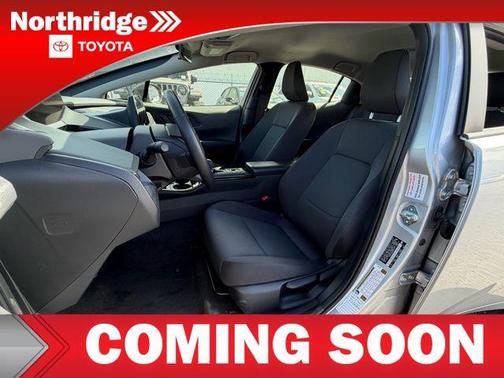 2025 Toyota Prius LE