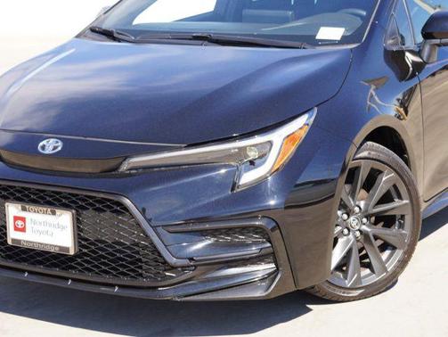 Midnight Black Metallic 2024 Toyota Corolla SE