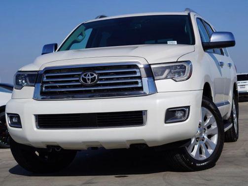 Blizzard Pearl 2019 Toyota Sequoia Platinum